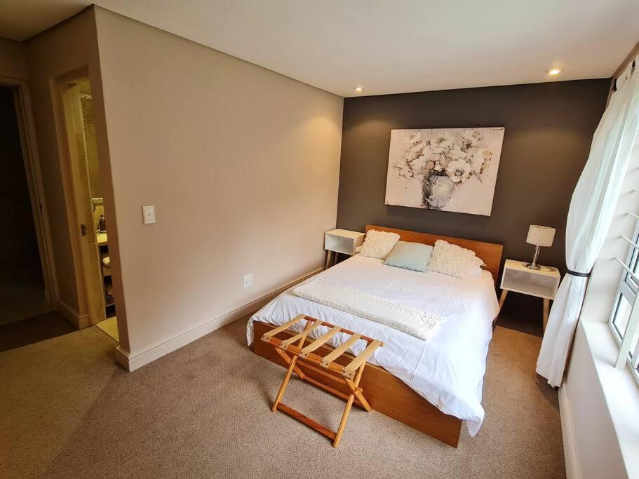 Palm Zicht Main 3 Bedroom Cape Town